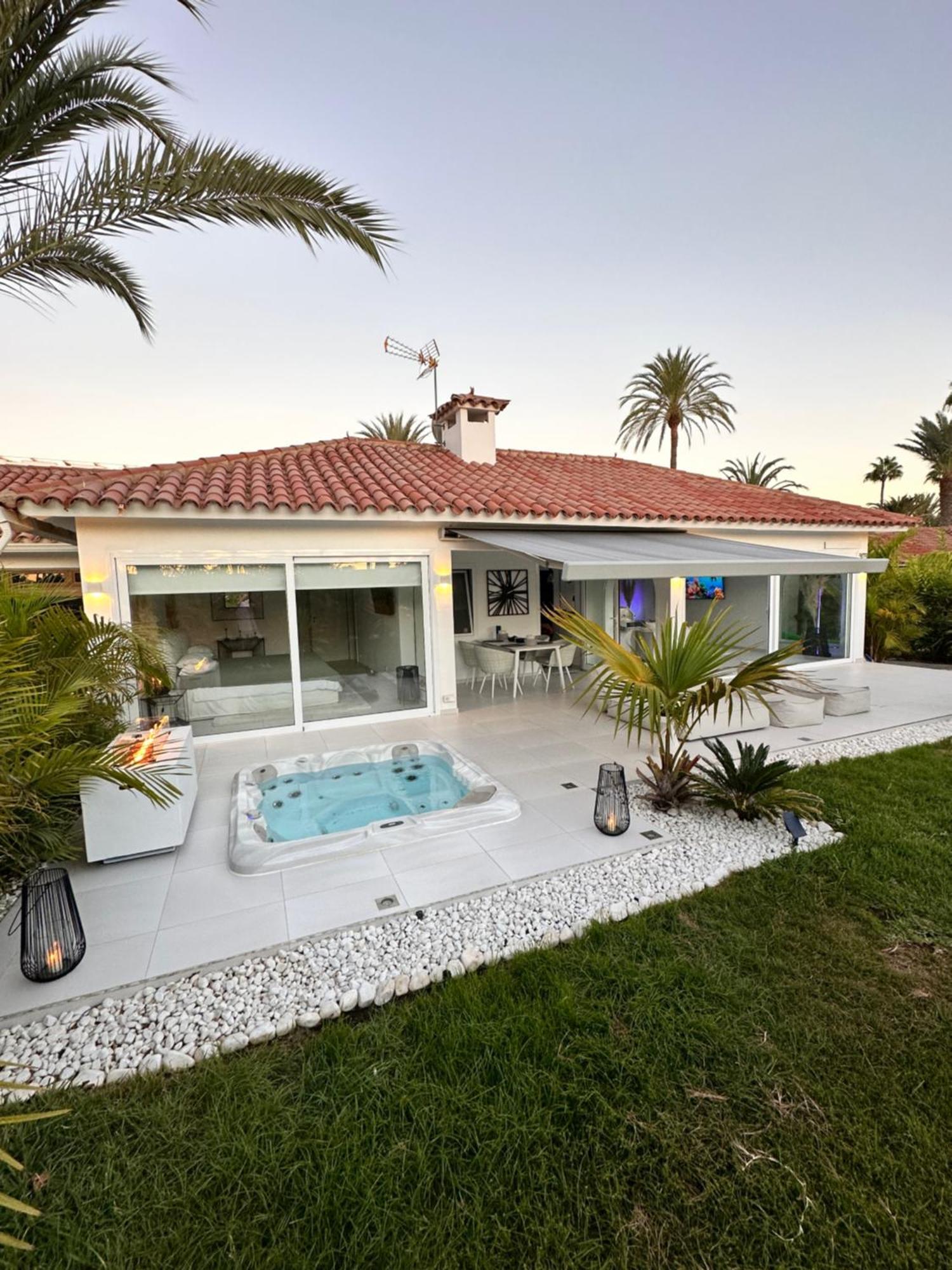 Sun Club P65 Premium Bungalow Maspalomas  Extérieur photo