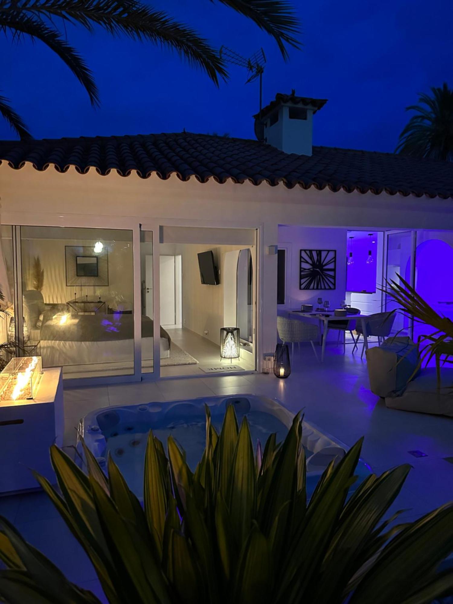 Sun Club P65 Premium Bungalow Maspalomas  Extérieur photo